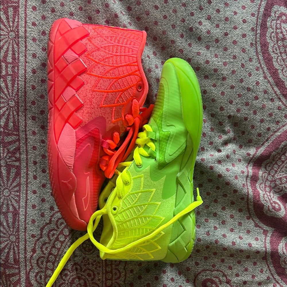 Slightly used Puma LAMELO ball Rick and Morty’s 1:1 REPLICA, NO BOX, SIZE 7.5
